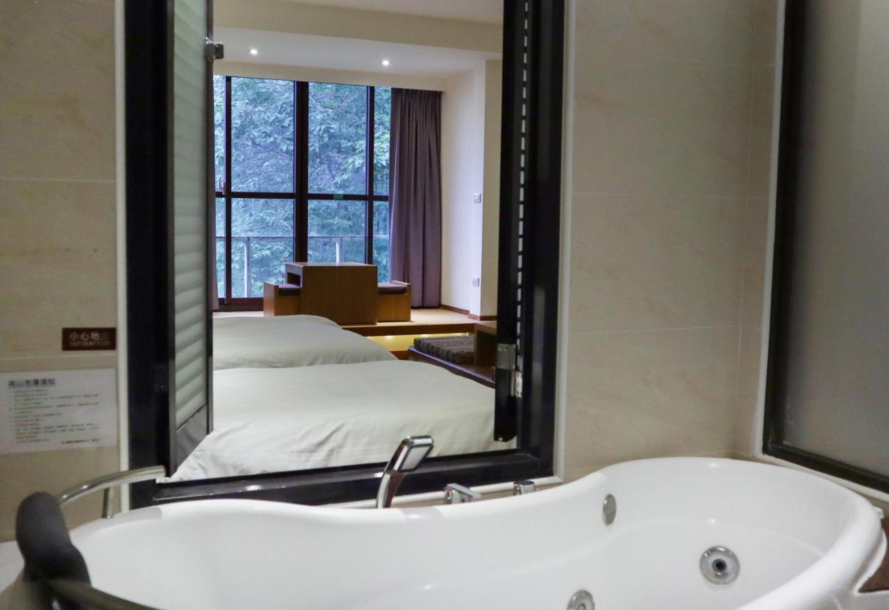 Howard Resort Xitou Lugu Exterior foto